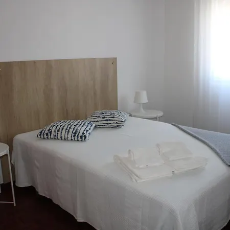 He Casa Da Armacao * Armação de Pêra